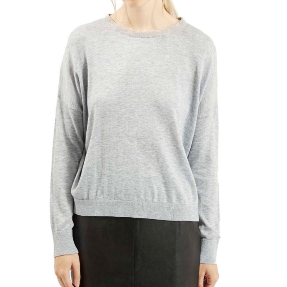 Topshop Gray Pullover Sweatshirt!